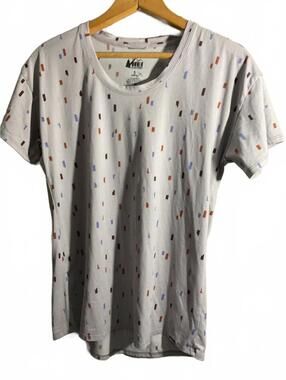 REI Co-op Women's Small Light Gray Short Sleeve Shirt Hiking Outdoors Flaw*